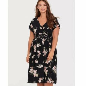 Torrid floral print dress with pockets